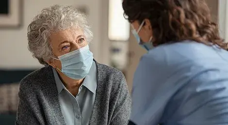 jpg/l470_aide_senior_adobestock_392018988r.jpg