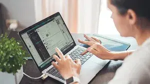 logo/telework-6795505_1280.jpg